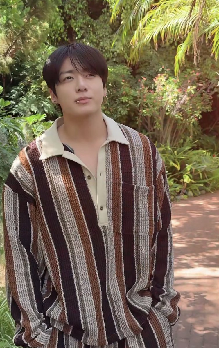 AAAAHHH SOBRANG GWAPO LORD! 😭
#HAPPYJKDAY