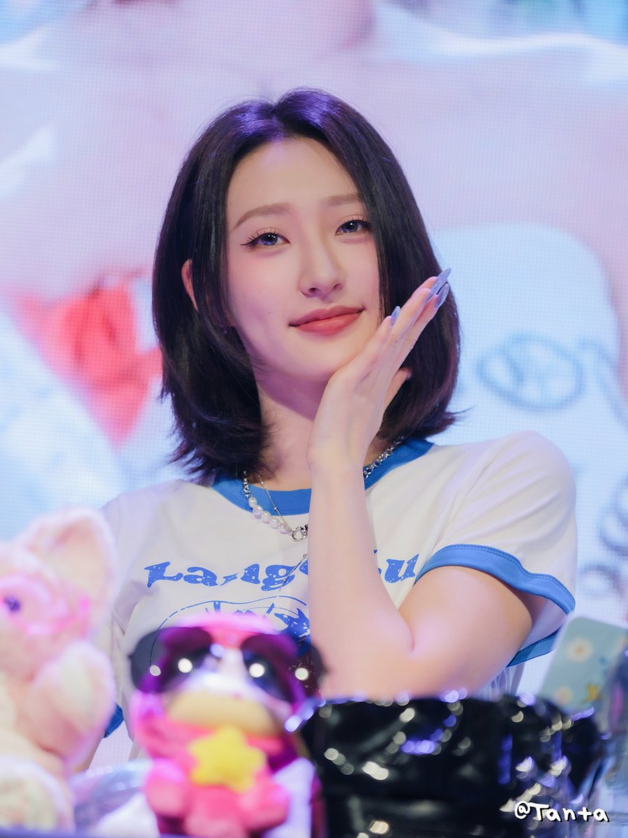 tantapic's tweet image. 250830 H1-Key  Mini Live &amp;amp; 팬 사인회

츤데레 느낌이 조금 있어서 좋다♥

#휘서 #HWISEO
#H1KEY #하이키
#CREAMLIVEASAKUSA