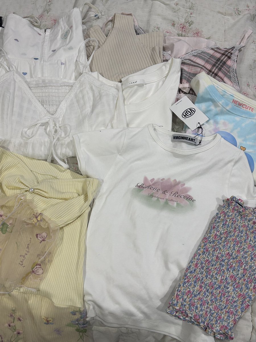 ส่งต่อเสื้อผ้า used like new tweet media