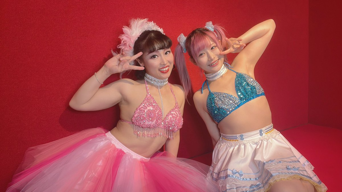 【アタミ銀座劇場】
9月1日～8日 結奈美子
9月1日～10日 瀬川みおり
開場18:30

［1回目］19:30頃～
結奈美子 （ｿﾛ ﾎﾟﾗ op）『タンゴ』
瀬川みおり（ ｿﾛ ﾎﾟﾗ op）

［2回目］21:10頃～
結奈美子（ﾀﾞﾝｽ 花電車 op）『太陽』
瀬川みおり （ｿﾛﾎﾟﾗ op）

［3回目］22:40頃～