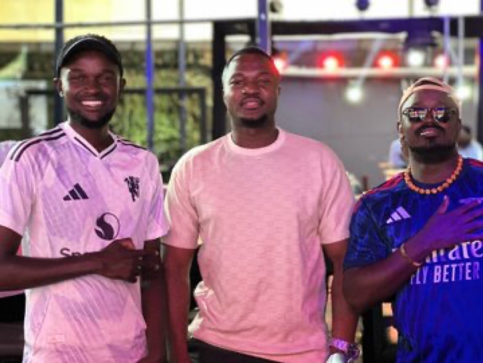 The hate watch is on 😂😂😂
<a href="/dr_katumwa/">Dr. Katumwa Kenneth 🇺🇬</a> x <a href="/YkeeBenda/">YKEE BENDA</a> 

So ready to cook