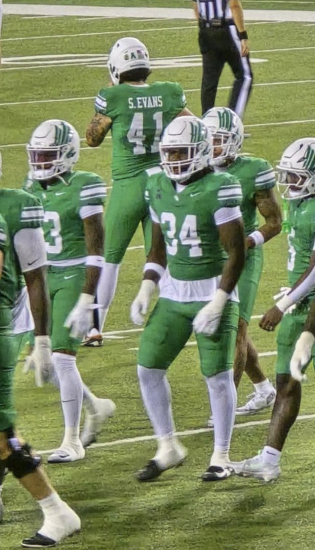 Tyson TMac Johnson27 (@tysontmacj27) on Twitter photo I had the chance to catch up with one Lobo greats last night <a href="/IcyHott_007/">Isaiah Horton</a> at the <a href="/MeanGreenFB/">UNT Football</a> game, and snapped a shot of another Lobo great <a href="/BrendenReese1/">Brenden Reese</a> while he was warming up 🐺!! Say…no matter the shade of green they wear, they’ll always be LOBOS.
#Lobos4Life #LoboNation I had the chance to catch up with one Lobo greats last night <a href="/IcyHott_007/">Isaiah Horton</a> at the <a href="/MeanGreenFB/">UNT Football</a> game, and snapped a shot of another Lobo great <a href="/BrendenReese1/">Brenden Reese</a> while he was warming up 🐺!! Say…no matter the shade of green they wear, they’ll always be LOBOS.
#Lobos4Life #LoboNation