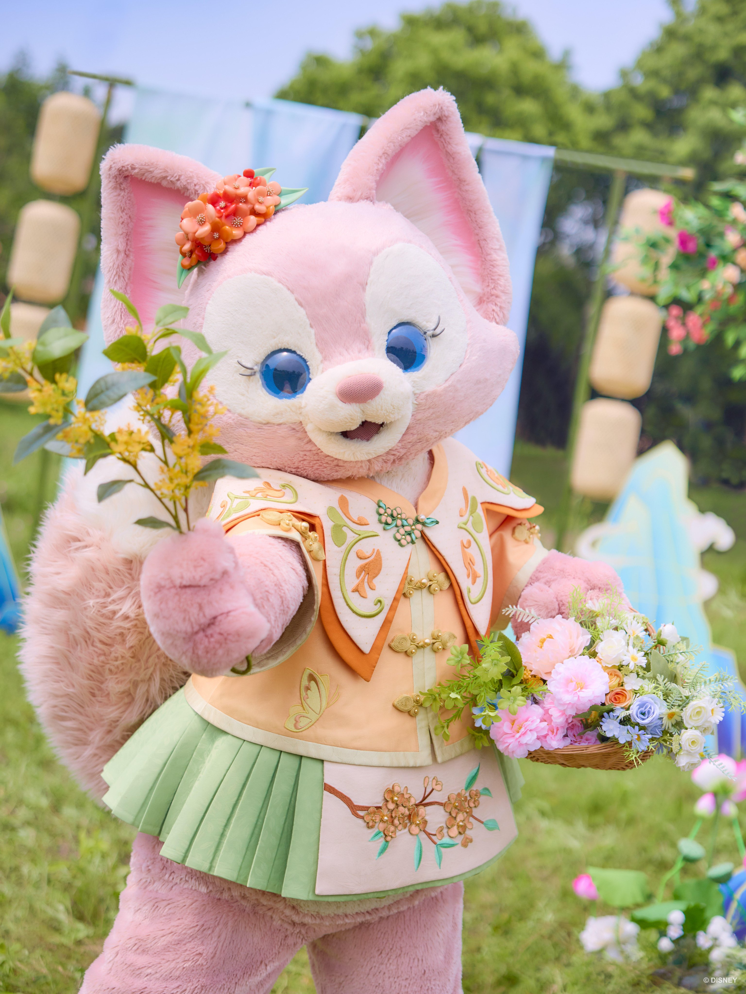 ディズニー リーナベル 上海 クリスマス郵便ポストフィギュア 狐キャラクター付き 6人目のダッフィ・フレンズ“キツネのリーナ・ベル”が日本上陸