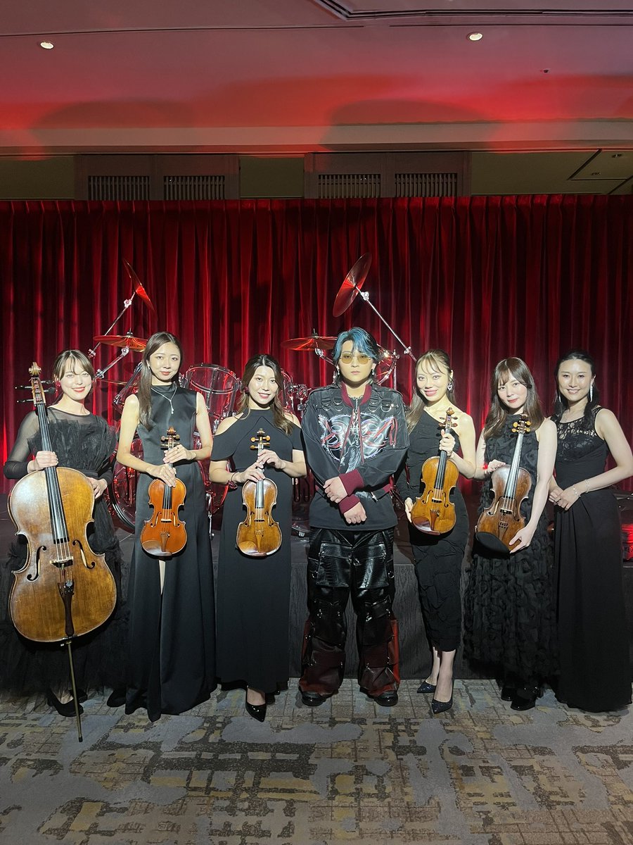 xy___official's tweet image. 2025.8.31(Sat)
『EVENING / BREAKFAST with YOSHIKI 2025 in TOKYO JAPAN』
Dinner show DAY6

with Stringsの皆さん
ありがとうございました！

#strings 
#XY
#JAY
#YOSHIKI 
#EVENINGwithYOSHIKI2025
@YoshikiOfficial 
@YoshikiChannel