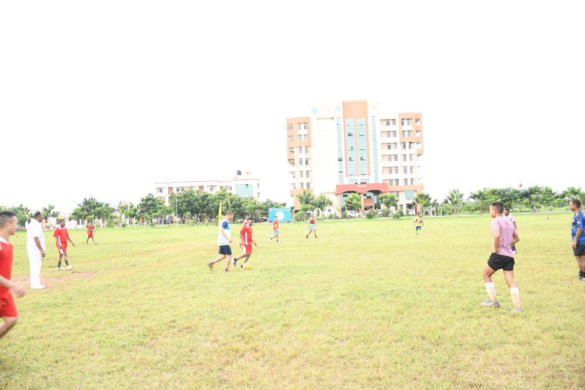 National Sports Day (29–31 Aug 2025), #GCRaipur organized Volleyball, Table Tennis &amp; Football competitions along with a Cycle Rally. Enthusiastic participation reflected the spirit of fitness, unity &amp; sportsmanship. <a href="/crpfindia/">🇮🇳CRPF🇮🇳</a> <a href="/CentralZoneCrpf/">Central Zone CRPF 🇮🇳</a> <a href="/cgsectorcrpf/">Chhattisgarh Sector CRPF</a> <a href="/rcwagcraipur/">RCWA GROUP CENTER CRPF RAIPUR</a>