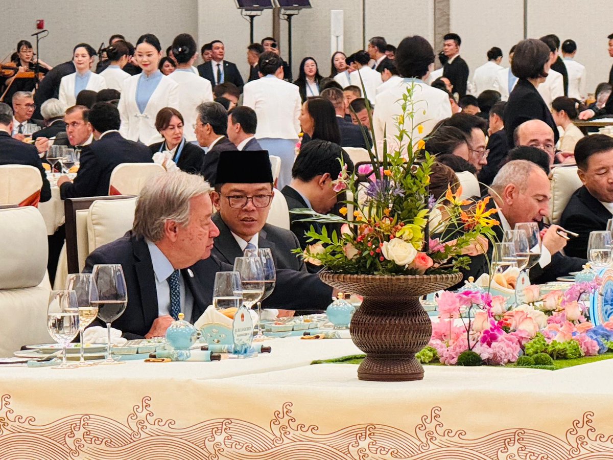 Arrived in Tianjin to participate in the 25th SCO Heads of State Council (31/8), on behalf of President <a href="/prabowo/">Prabowo Subianto</a>.🇮🇩 is invited as Guest of the Chair. 

Honored to join the Welcoming Banquet hosted by President Xi Jinping &amp; Madame Peng Liyuan at Meijiang Convention Center, Tianjin