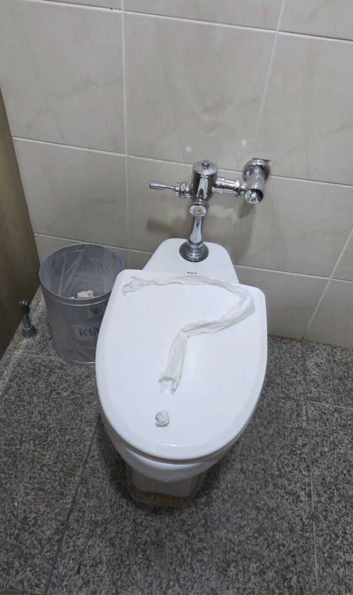 이러면 너무궁금해서 열어보고싶어질듯