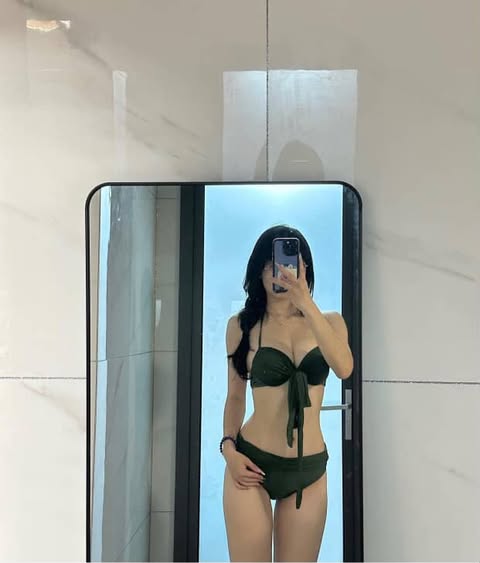 thtrangcute01's tweet photo. Được share 1 bé khá thơm nhận call x nên t share lại bọn m
E nó nhận trên instagram. Có cosplay đồ chơi các kiểu luôn. Khá dâm ngon đáng thử cho ae và đặc biệt uy tín luôn nhé. Đã check qua gái ngon ae tranh thủ nhé
Ae muốn check nt instagram e nó baongoc_0016 nhé https://t.co/u1BOKdzkNe