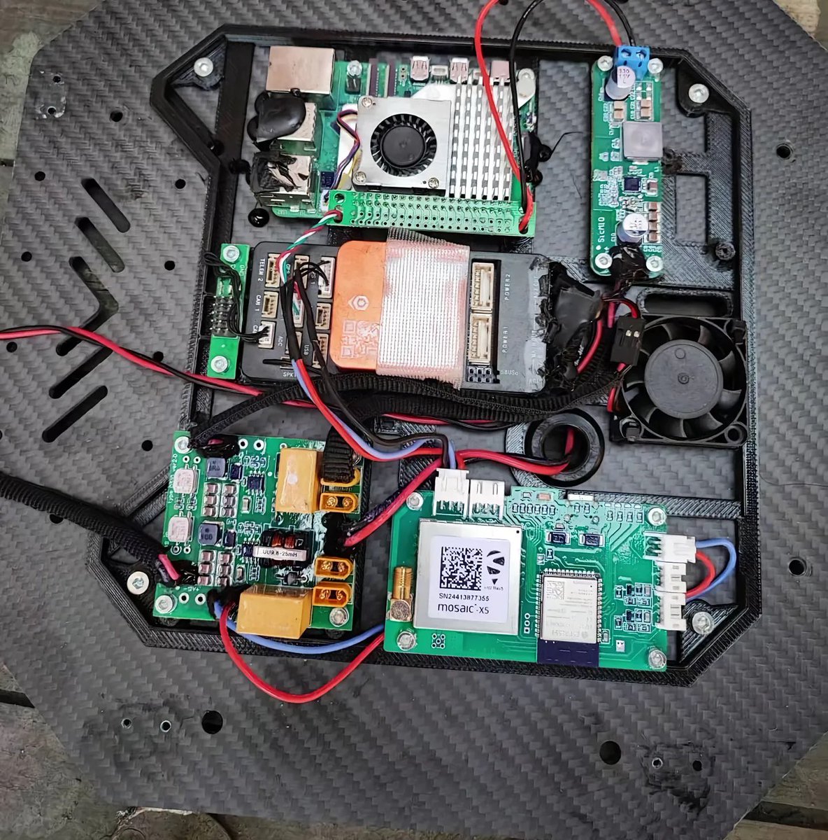 FPGAX_'s tweet image. Disassembly of the Latest Ukrainian Starlink Drone