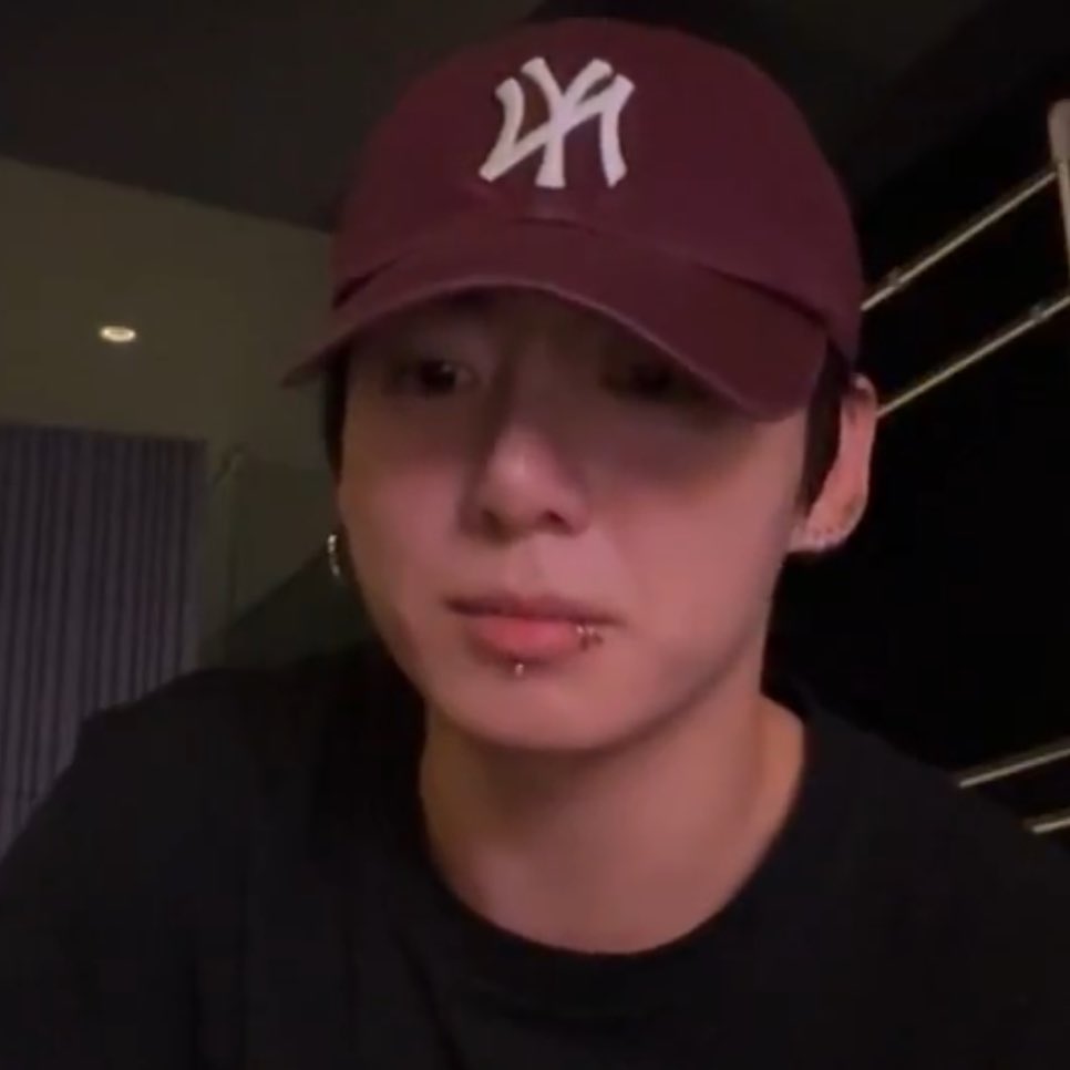 hold the fucking phone.