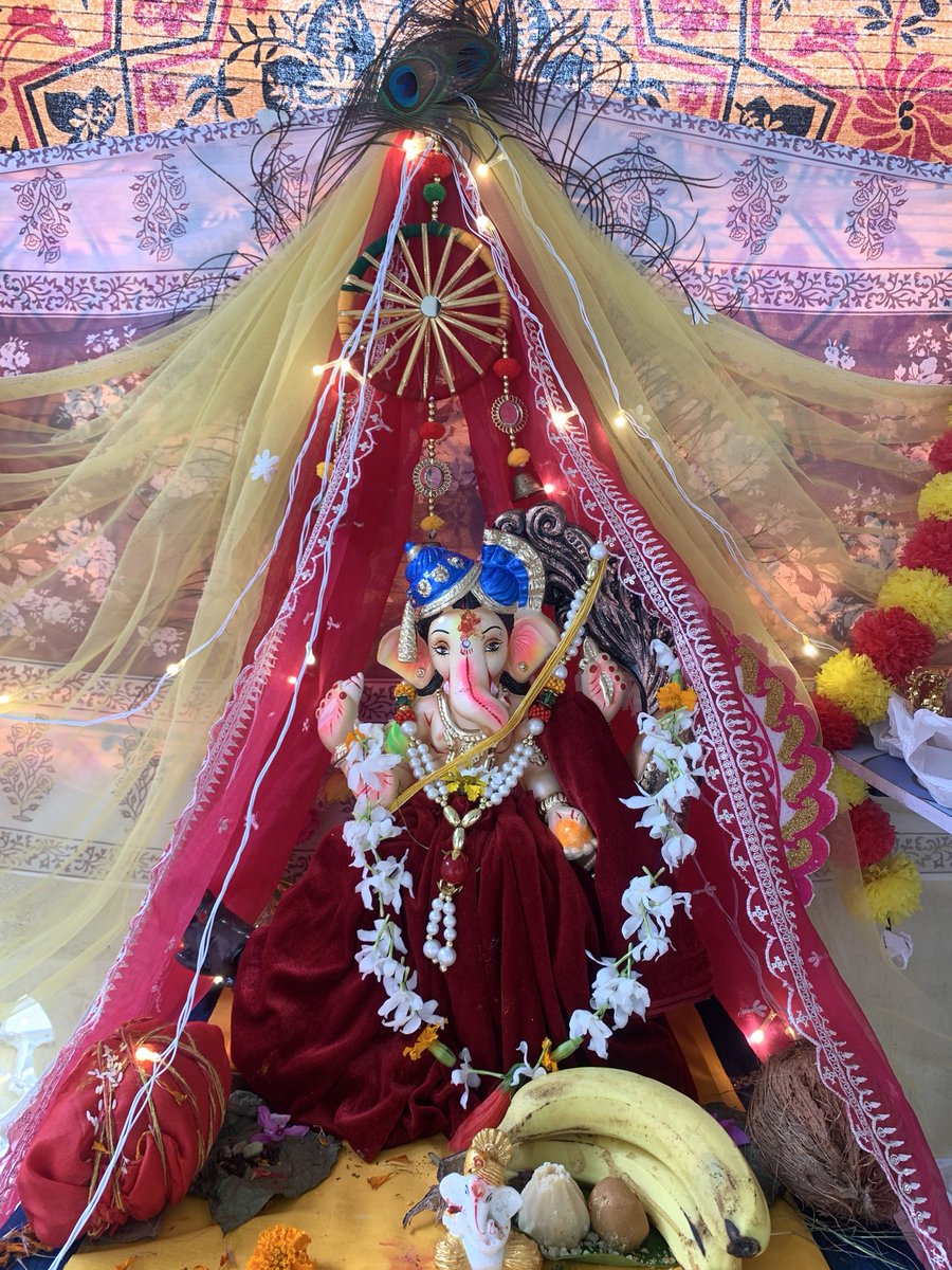 devkisingh_'s tweet image. Jay Ganesh deva 🪷✨