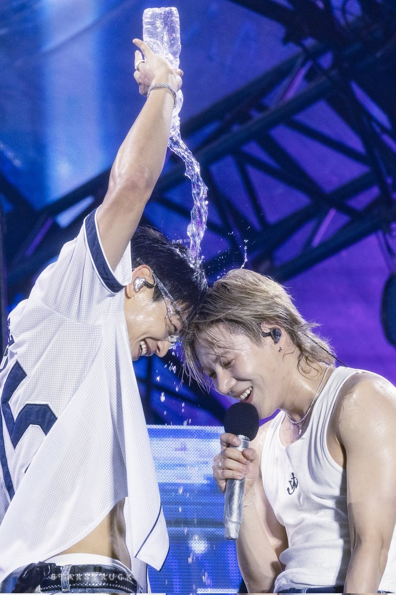 250830 WATERBOMB IN SINGAPORE 워터밤
#Minho #최민호 #TAEMIN #이태민 #샤이니 #SHINee

귀여미 둘이... 💕
신난다 신났어 ㅋㅋㅋ
