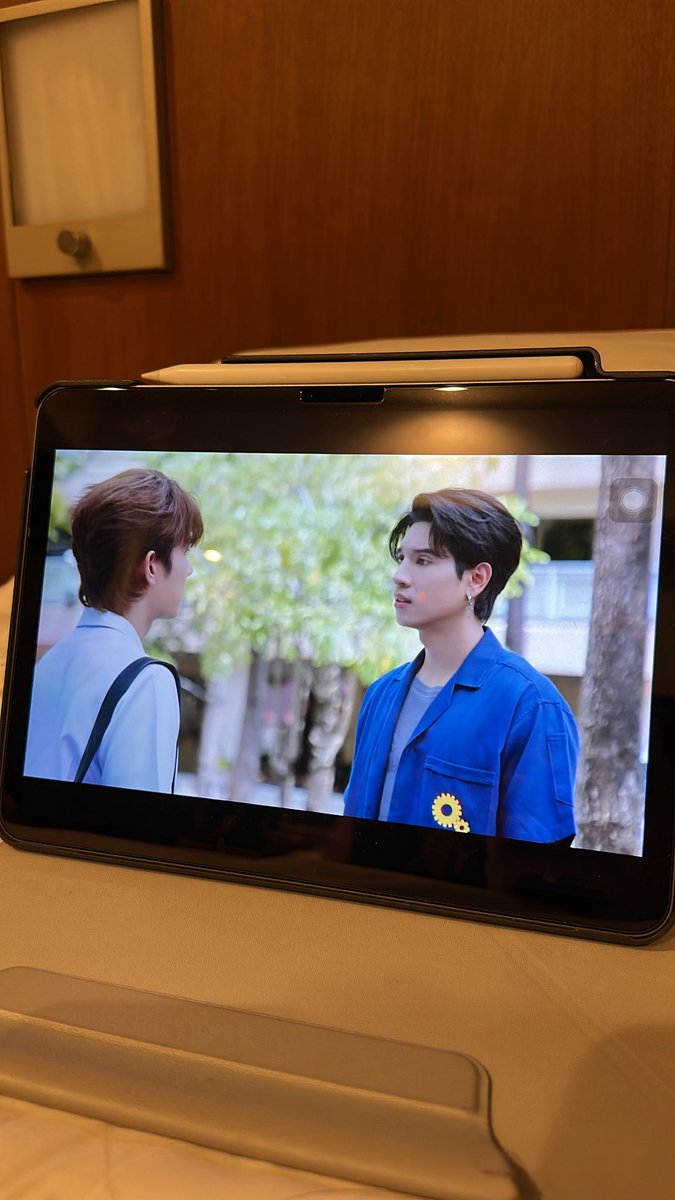 มาเเว้วววว

DM START OVER
#DoctorsMineEP7