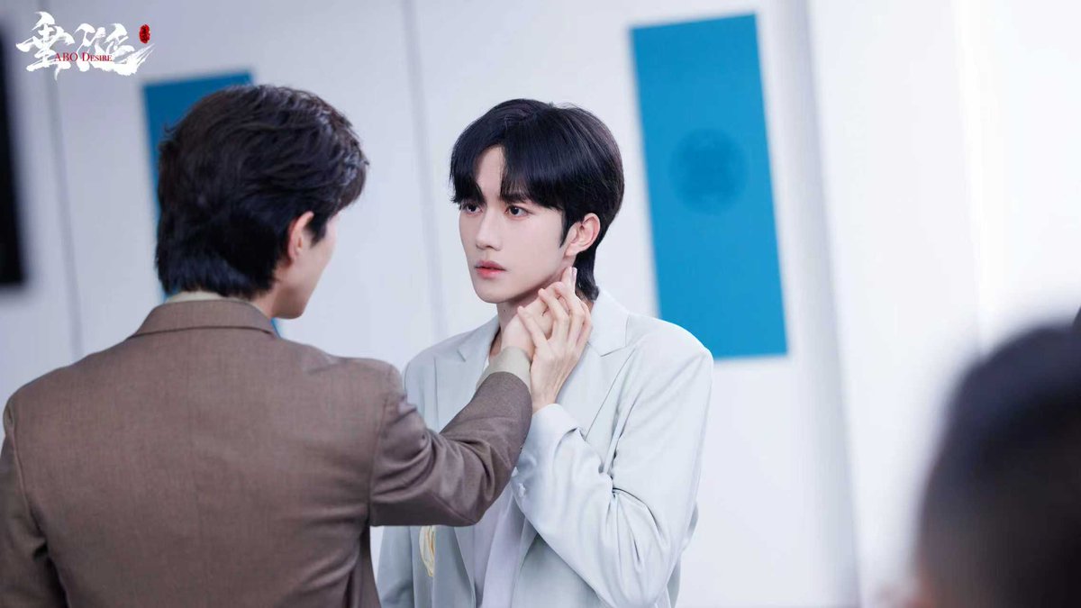 垂涎ABO DESIRE｜ 剧照掉落中~ #ABODesire #DesireTheSeries 
每週六北京時間晚20：00全球同步更新🌏，和垂涎股東不見不散！Every Saturday at 8 PM(Beijing Time) - New Episode Updates Worldwide
 #垂涎  #ABODesire #desiretheseries #desire #Desire #nongjian #omegaverse #bl #abo #ABO