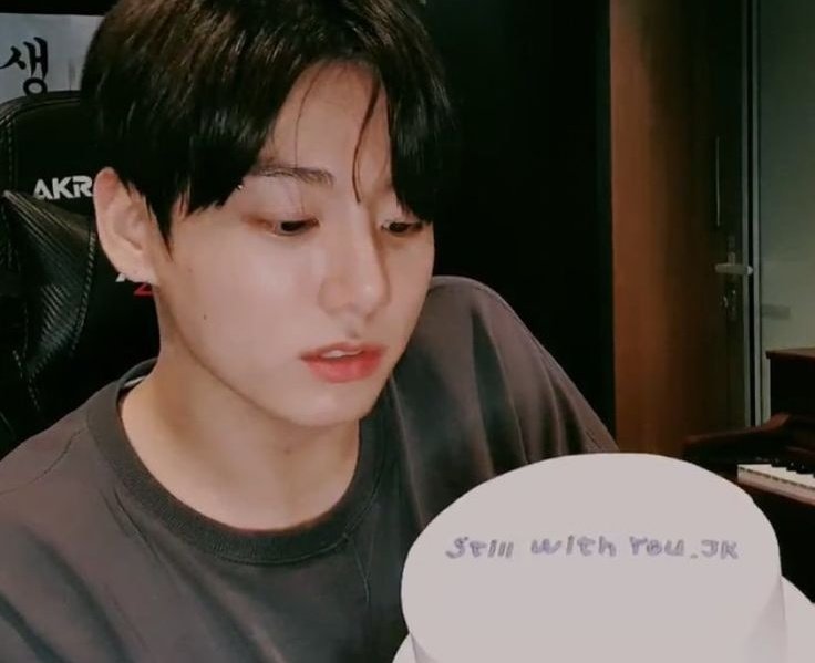 ساشا🐰🍜 (@bts___dna) on Twitter photo 