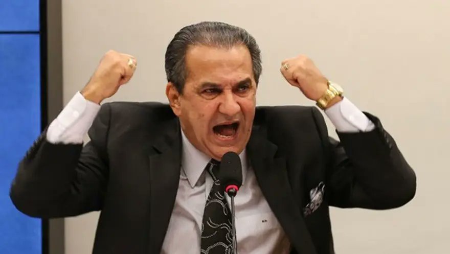 🚨 URGENTE: igreja de Malafaia deixa de pagar FGTS de 423 funcionários e é multada pelo governo federal !

O pastor também não pagou a multa de 40%, em caso de demissão sem justa causa, para 91 trabalhadores!

📰 Metrópoles