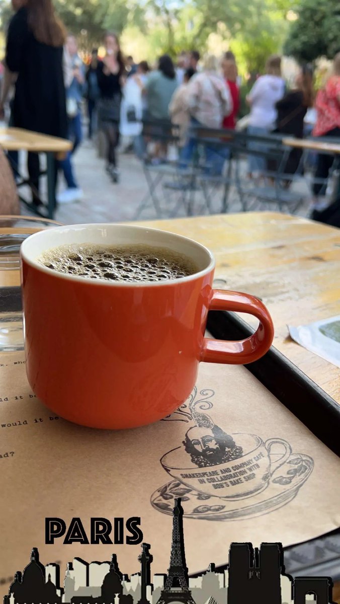 كأنما الحُسن أمسى فيكِ مُجتمعاً❤️