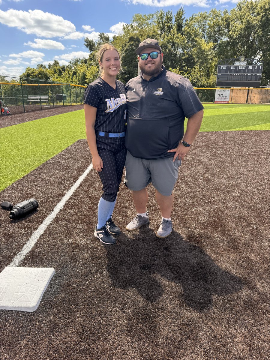 Thank you <a href="/CoachErinBrown/">Erin Brown</a> and <a href="/coachchris_24/">Chris Iliopoulos</a> for having me at another <a href="/LindenwoodSB/">Lindenwood Softball</a> camp. It is always a pleasure to play on your field and work with the best! <a href="/LineDsoftball/">Line Drive Media</a> <a href="/ExtraInningSB/">EXTRA INNING SOFTBALL</a> <a href="/Sports_Recruits/">SportsRecruits</a> <a href="/ConnectSports_/">Connect Sports</a> <a href="/stlheatzimmer/">StL Heat 07/08 Gold - Zimmer</a>