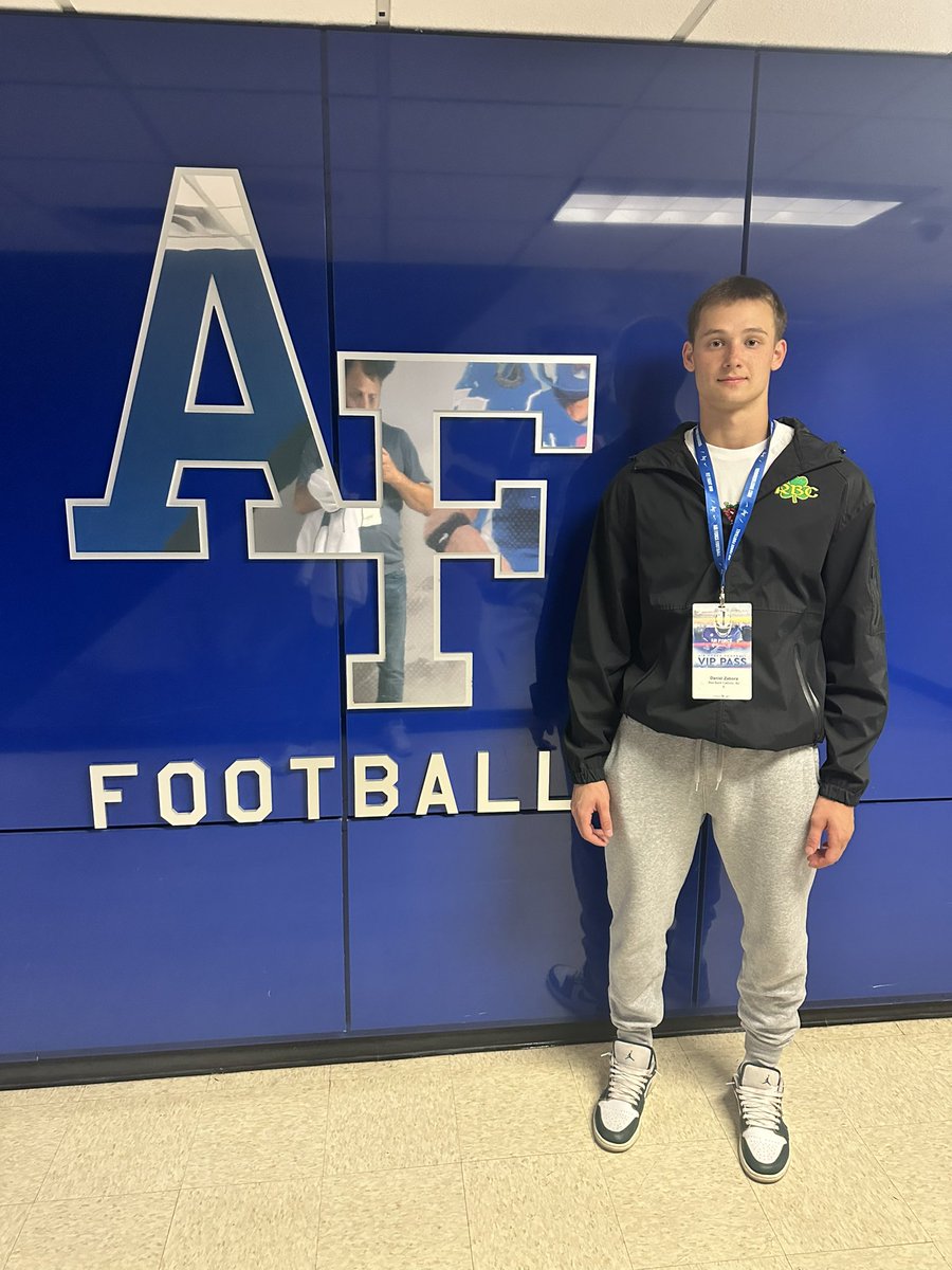 DanielZabora's tweet image. I had an amazing time today @AF_Football Thank you @MarcBacote for the invite can’t wait to be back! @CoachLangeRBC @coachrosenfeld @CoachStubbs