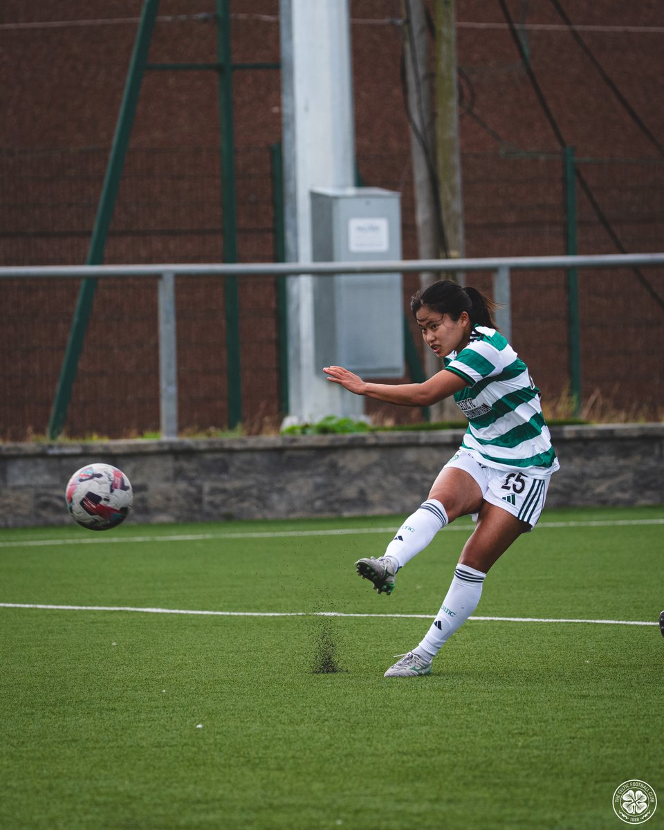 CelticFCWomen's tweet image. Momo can&apos;t stop scoring!!! 🇯🇵😅

#PARCEL | #CelticFC🍀