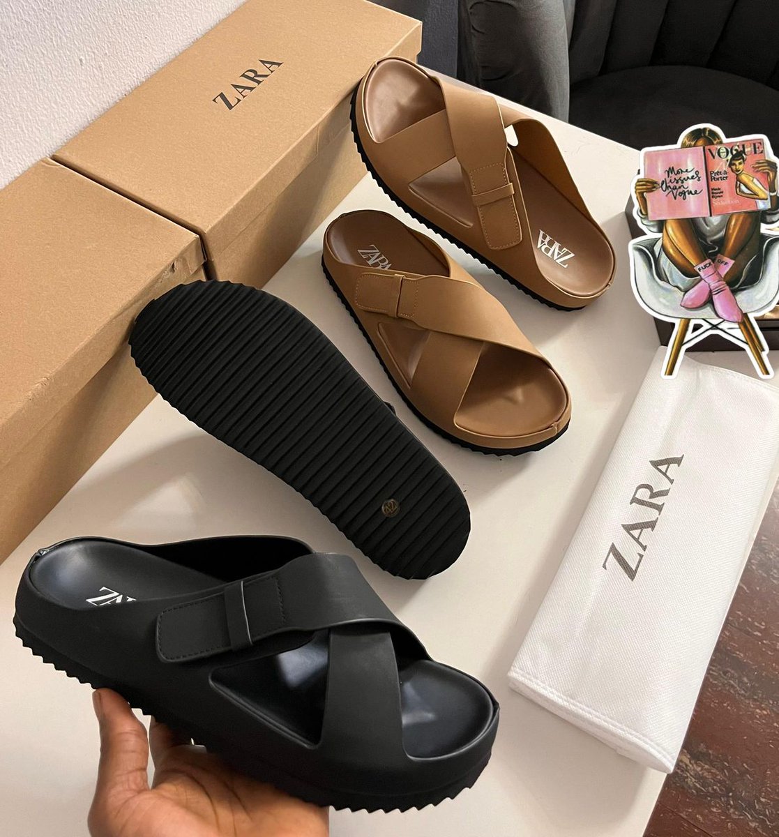 *ZARA  CROSS PAM TOP QUALITY AVAILABLE IN STORE*

*SIZES 40 _________46*

*PRICE ₦40,000*✅✅

      REPOST PLS 🙏