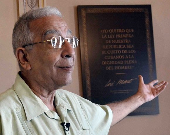 Muy consternados con la partida física del Dr. Eduardo Torres-Cuevas, eminente historiador, revolucionario comprometido con la defensa de la Patria y de nuestra identidad nacional. Su obra es también un legado de cubanía.

Las más sentidas condolencias a sus familiares y amigos.