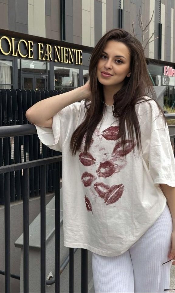 AnastasiUz98154's tweet image. You know, sometimes I feel lazy, sometimes I forget that I need to go somewhere or there is a terrible lack of time, but I promise to go more often and write more thoughts 💜 
#добрыйвечер #лето2025