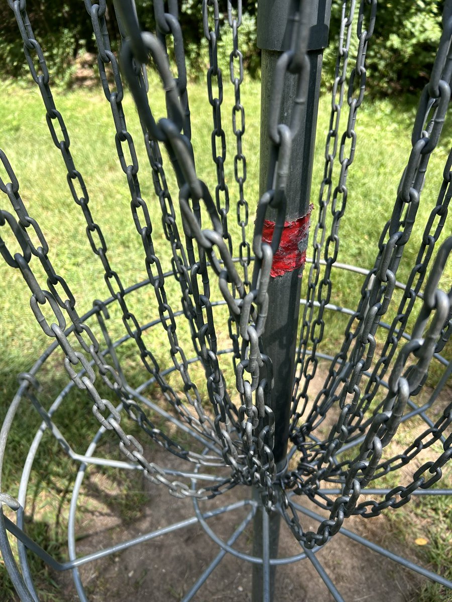 You’re an asshole if you don’t fix the chains for the next group