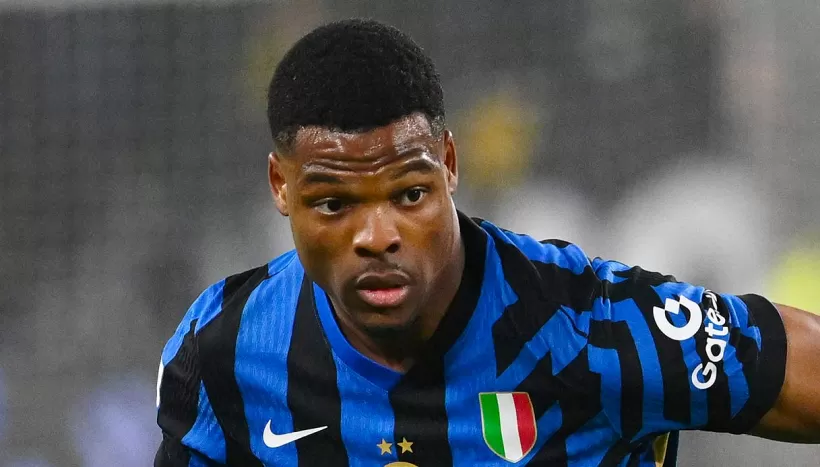 #InterUdinese | ✅ Decisione corretta: rigore per l’Udinese

Tocco di mano di Dumfries: assegnato calcio di rigore per tocco di mano di #Dumfries al minuto 27'.

✋ Il braccio è largo e aumenta il volume del corpo, impattando il pallone in modo non naturale. Secondo regolamento,