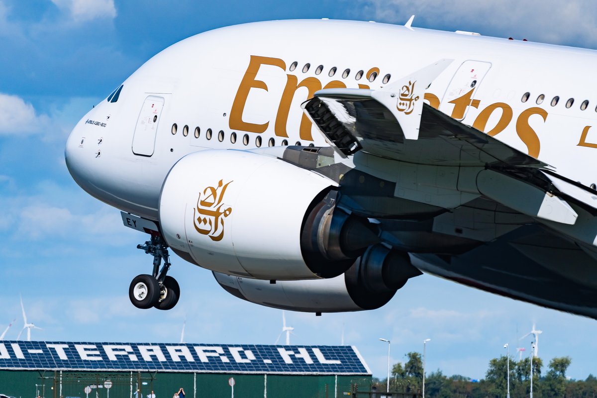 ✈️🇦🇪 The <a href="/emirates/">Emirates</a> A380 taking off from <a href="/Schiphol/">Amsterdam Airport Schiphol</a>. Nowadays, Emirates is the only airline flying a double-decker aircraft to the Dutch capital.

via <a href="/airwaysmagazine/">Airways Magazine</a> 

#Aviation #AMS #Emirates #Schiphol #Airbus