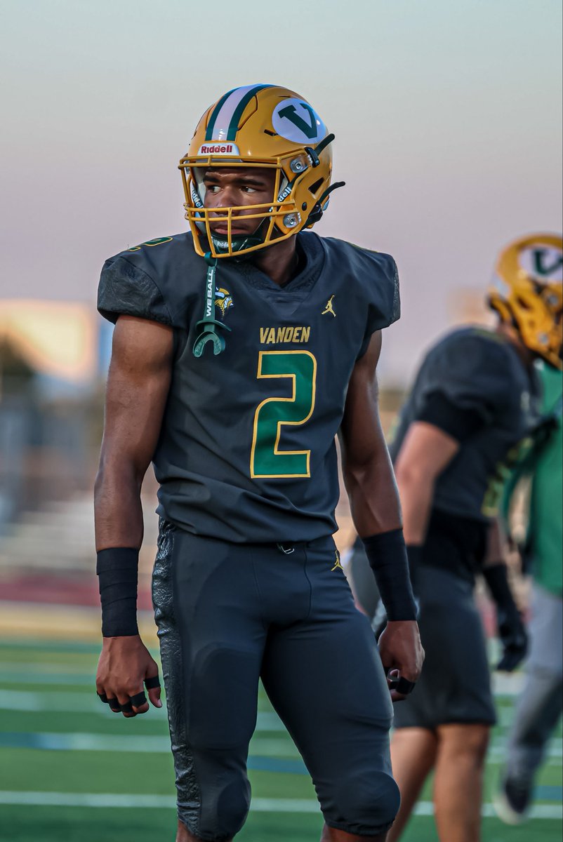 jayden31x's tweet photo. Got the WIN week 2 vs. Amador Valley 21-14. Onto week 3! Let's go❗️

Week 2 stats: 
•5 total tackles (2 assisted)
•INt
•WIN✅
@WCPSacramento @CJacksonWCP @VandenFB @NorCal_Football https://t.co/r2TsbLBrci
