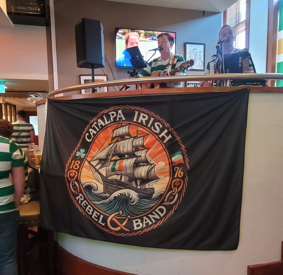 Shite Glasgow derby, cracking gig! Thanks as always to <a href="/northkildarecsc/">North Kildare CSC</a> for the welcome and enthusiasm today! 🍀🇮🇪🎼
#Celtic