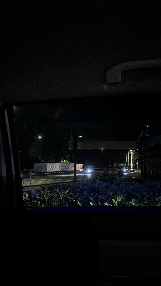 HAAHH GAPERNAH GW LIAT PANCORAN SESEPI INI JAM 10 MALEM