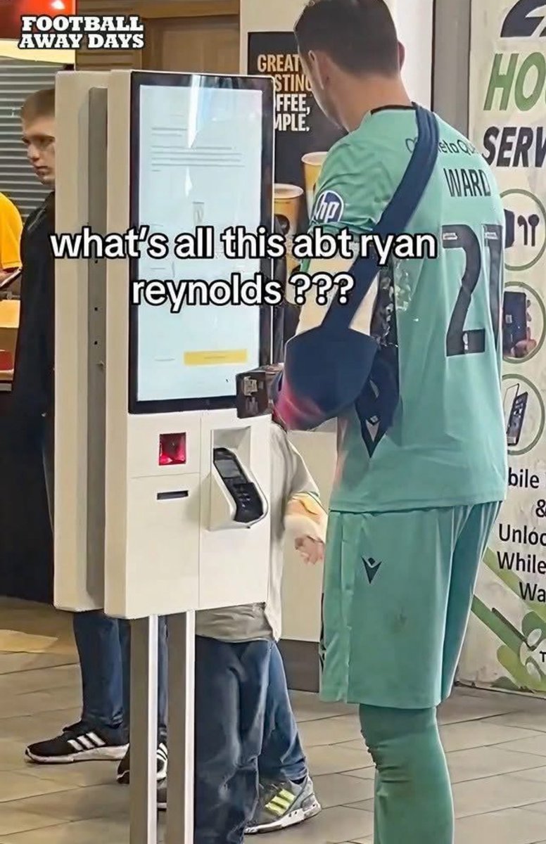 Yesterday, Wrexham keeper Danny Ward had to be stretchered off in the 90th minute with an injury.

An hour later he was seen in McDonald’s still in full kit ordering his meal.

Unreal 🤣🤣