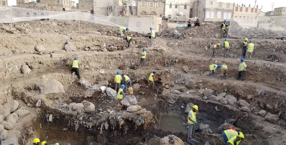 SFDYemen's tweet photo. According to the UN, 18million Yemenis suffer #Food_Insecurity so their priorities focus on access to food, jobs, #DIGNITY.
SFD has been the largest response agency that created 33million workdays (wages & services)
We may not realize the value of those around unless we miss it! https://t.co/OmvMgOLzPE