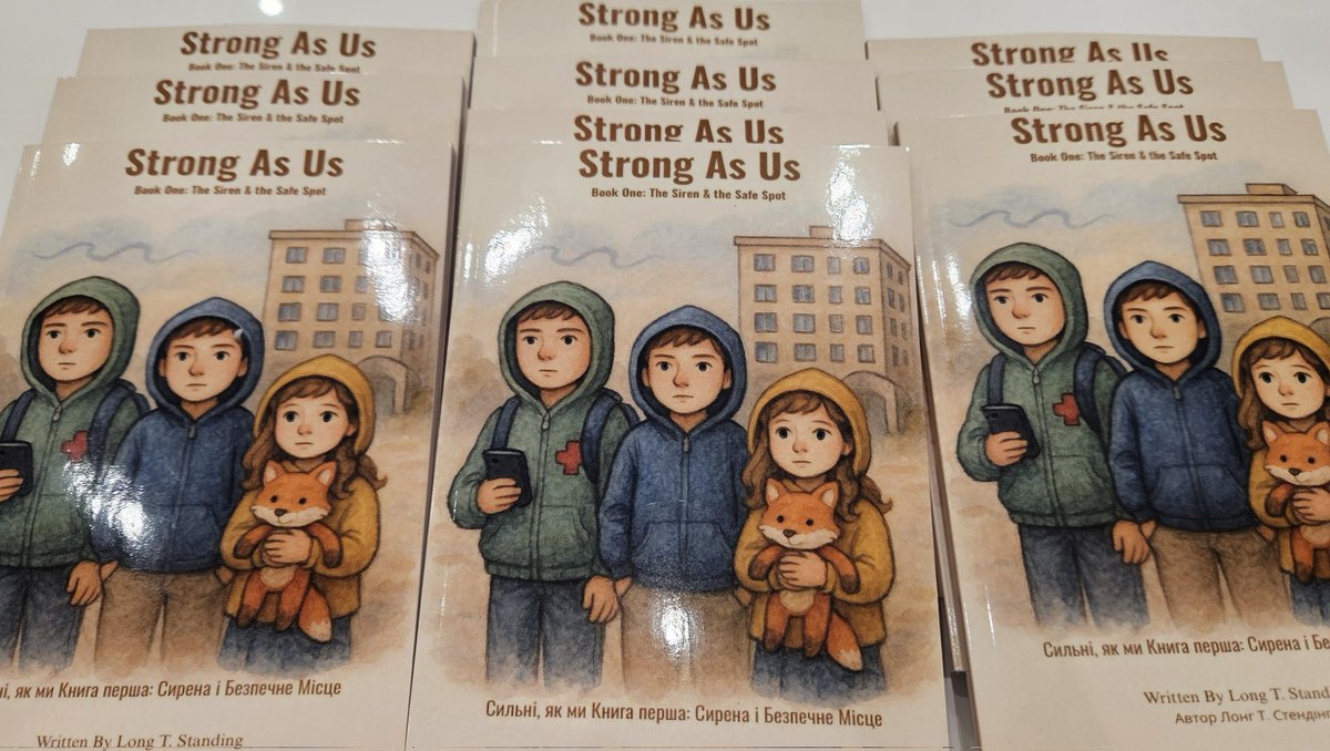 BohuslavskaKate's tweet image. Just received @Longtstanding’s 'Strong as Us' books as a gifts for children in Kharkiv. They’re beautifully done: bilingual in Ukrainian and English, with parallel text that makes it easy for kids learning English to follow along and absorb both languages. The illustrations are…