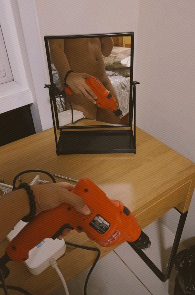 Ya boi be drilling holes tonight, kaso it ain't the kind of hole I wanna drill 🥹