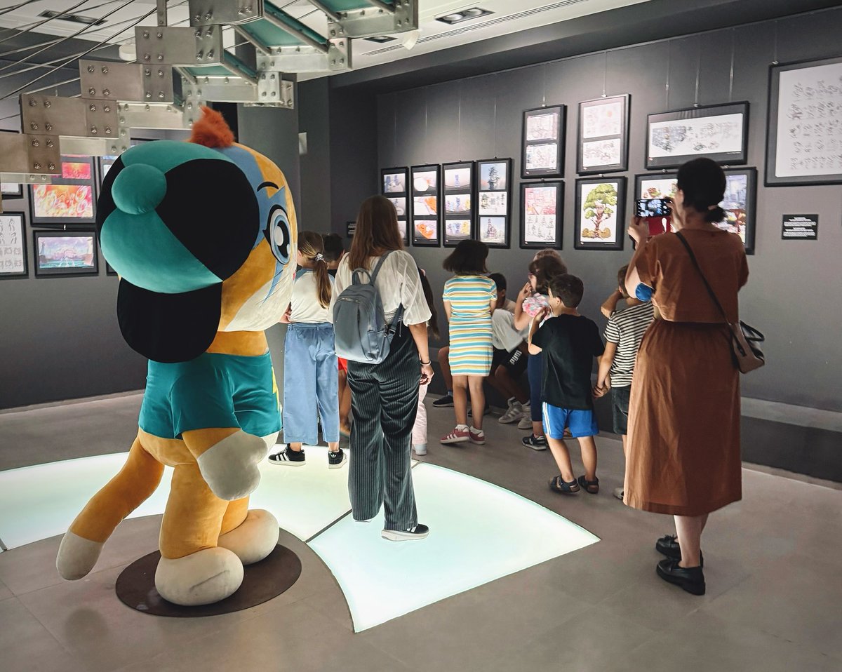 Nouvelles photos partagées par le compte Insta du CLAP Museum sur l'exposition "Oltre la magia delle Winx - 30 anni di Rainbow" !

Source : instagram.com/clapmuseum/p/D…

#HuntikFrance #Huntik #HuntikSecretsAndSeekers #CLAPMuseum #Pescara #RainbowSpA #30AnniDiRainbow #Winx #WinxClub