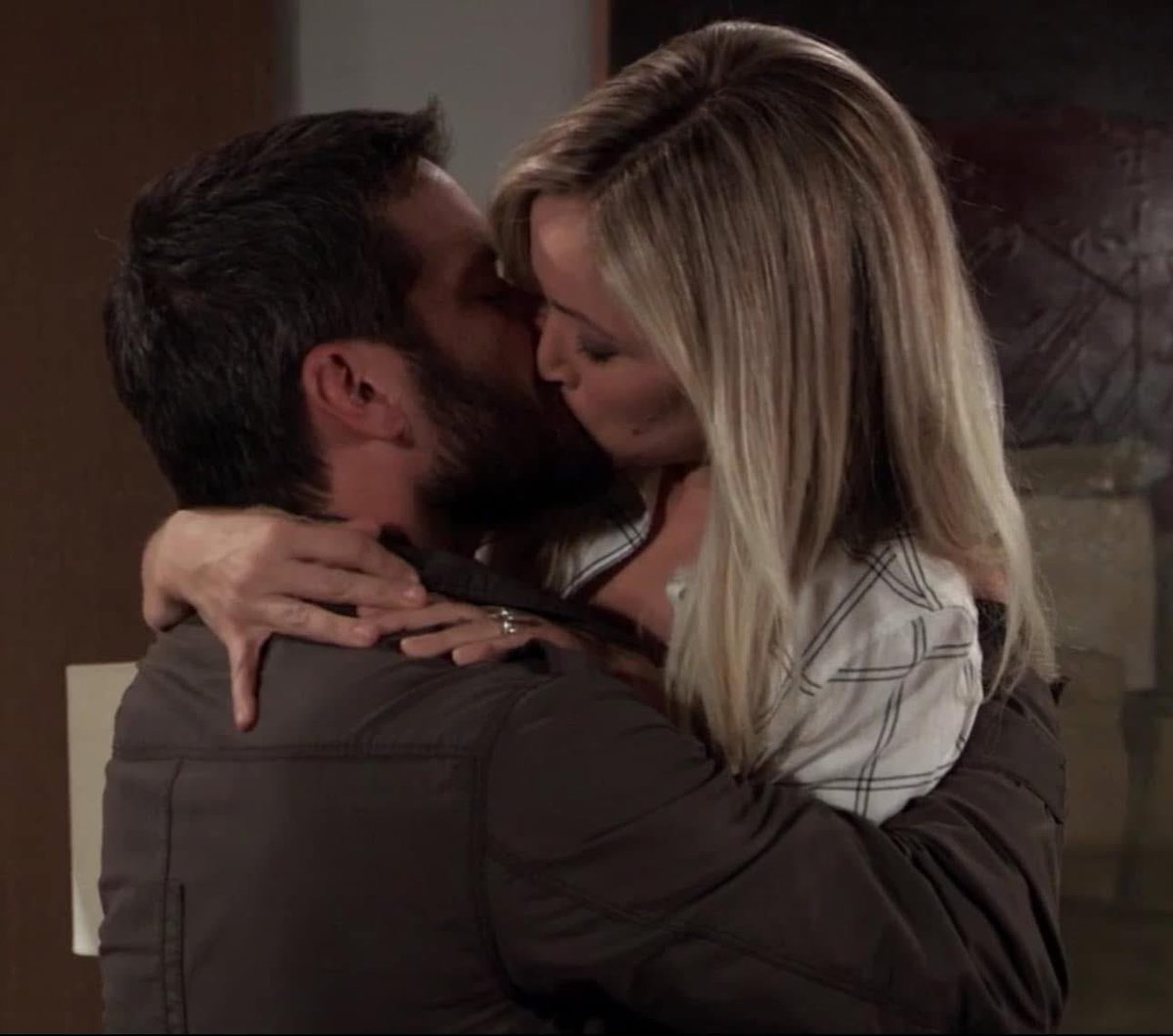 LanteIsForever's tweet photo. Dante first love is only lulu he only loved lulu Dante never had true love in his life Lulu gave him love and everything Lulu is his first and only love of his life no can’t top that that’s why they are called the It SuperCouple #GH #Lante #FirstTrueLove #Lante #SuperCouple https://t.co/egst0av4BX