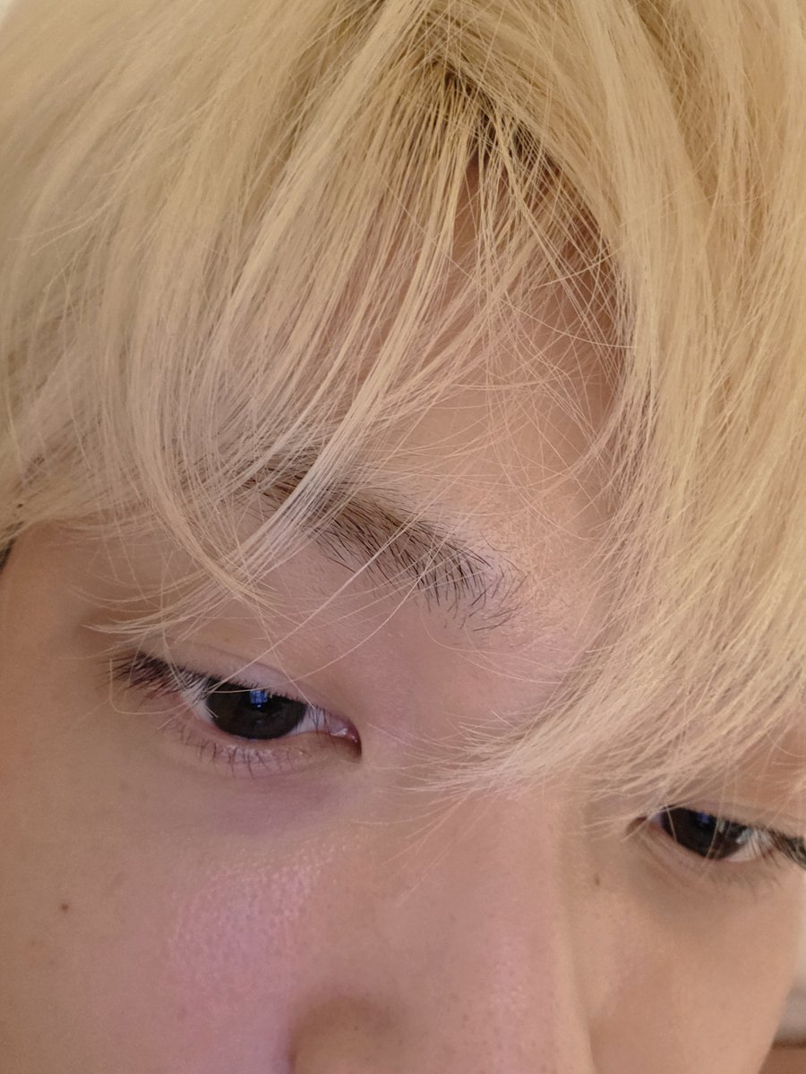 250901 위버스 디엠 #수빈 셀카

✉️ 하 씻기 너무너무 귀찮네