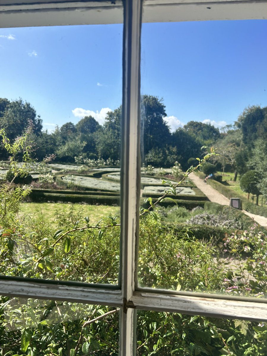 A wander around Trerice House, Kestle Mill Newquay today…