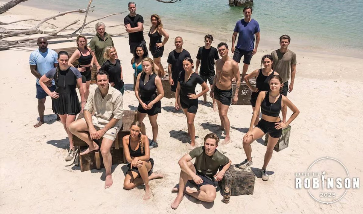 Terug van weggeweest, vanaf vanavond op RTL4: Expeditie Robinson. Deelnemers zijn onder andere atleet Churandy Martina, acteur Vincent Croiset, zangeres Stefania Liberakakis en augurkenprins Camiel Kesbeke.