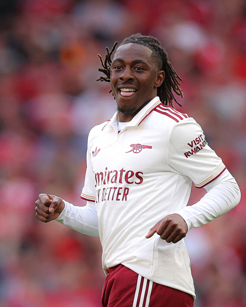 Ebere Eze debuts for Arsenal 🔴
