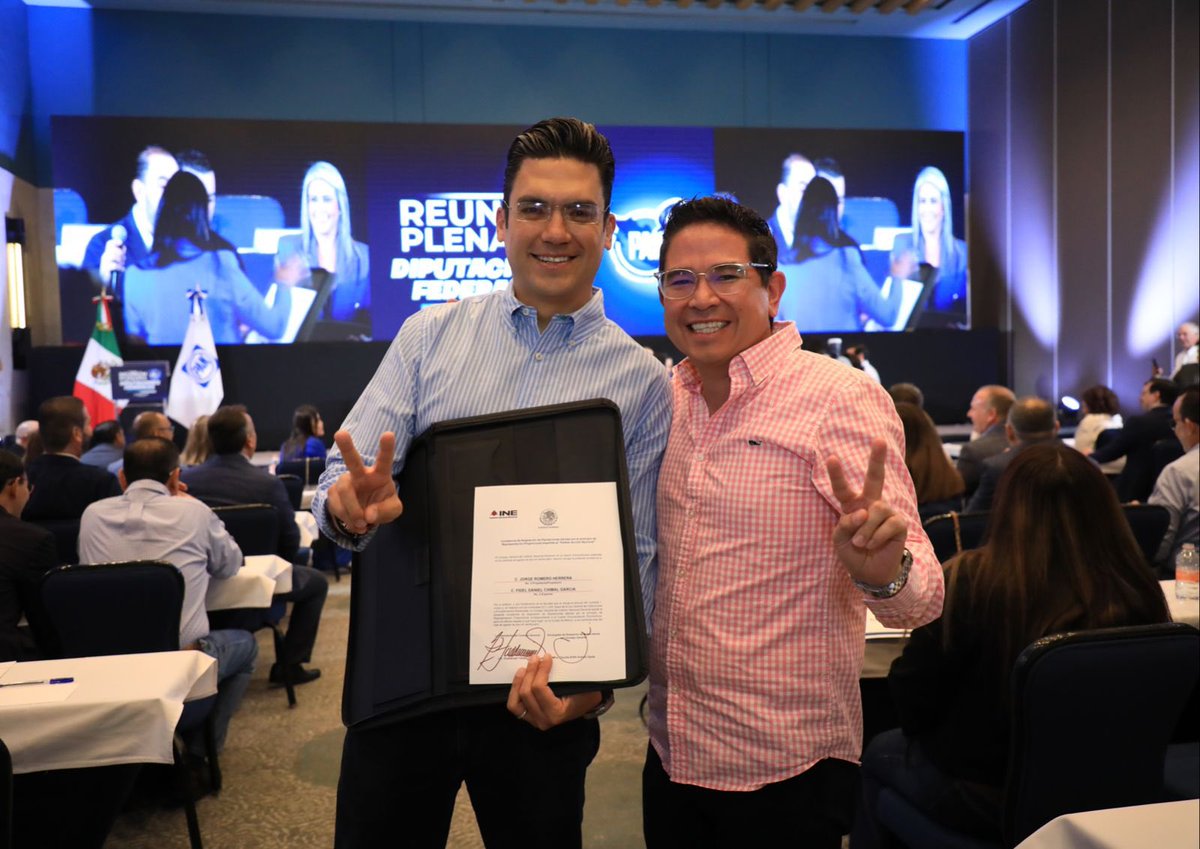 ¡Feliz cumpleaños, estimado hermano diputado <a href="/chimal_dan/">Daniel Chimal García</a>!  Que este día esté lleno de alegría y éxitos. ¡Un fuerte abrazo!