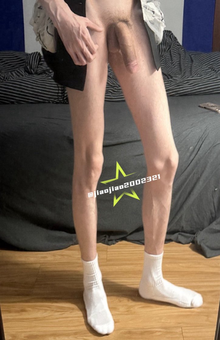 想吃白袜还是🍆