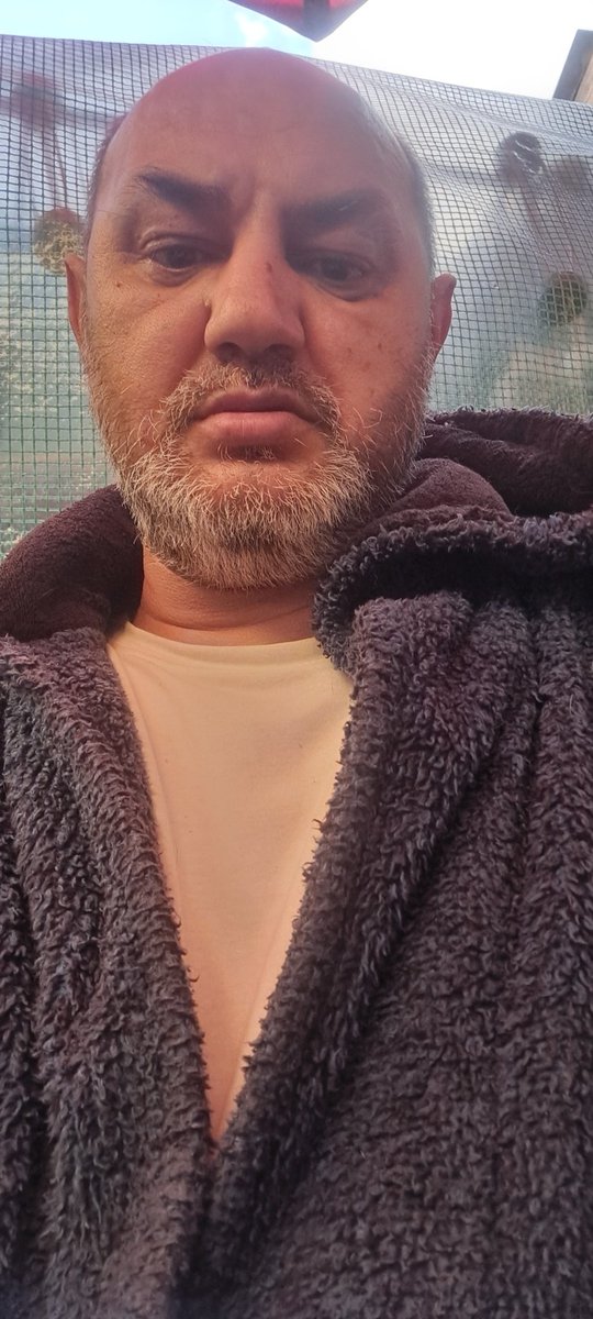 Ludowik5's tweet photo. @rami_hashimi I'm Homeless 0x0a2a555D46135a5816441481D88841813Bf2e617 https://t.co/AqR9LlflUw