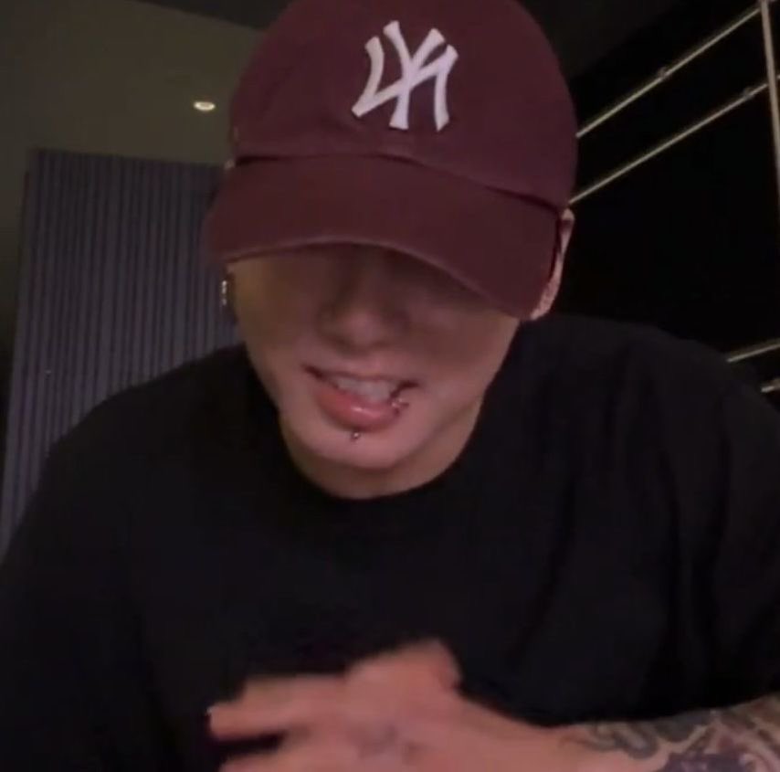 _jeonlver97_01_'s tweet image. BOYFRIEND.