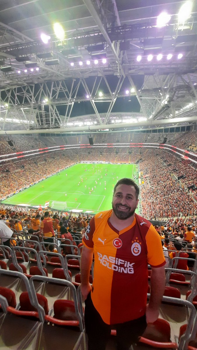 Sezonu açtık geldik yine sana GALATASARAY 💛❤️🦁
