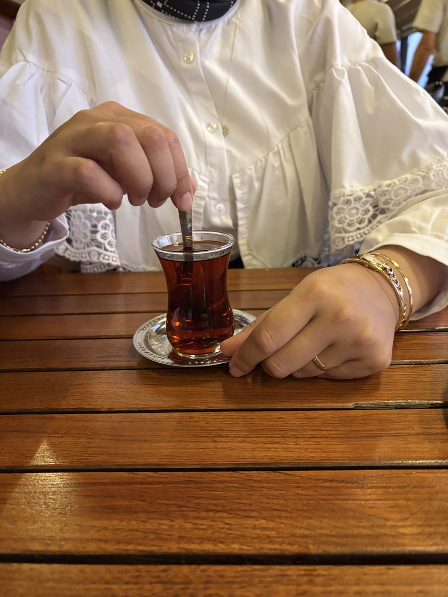 eşim, varlığına kaç şükür yeter bilmiyorum 🌸