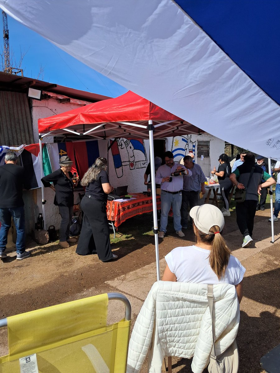 Otro fin de semana de recorrida por el Día del Comité de Base del <a href="/Frente_Amplio/">Frente Amplio</a>, recorriendo el Comité Julio Castro - Ayui de la Coordinadora H, más <a href="/CteParqueRodoFA/">Comité Parque Rodó</a> <a href="/ComiteMarcha/">Comité Marcha</a>  y Comité Palermo de la <a href="/coordinadorabfa/">Coordinadora B FA</a>